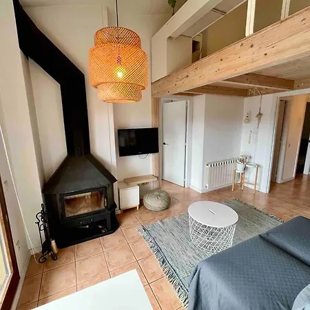 Les Orenetes Apartamento